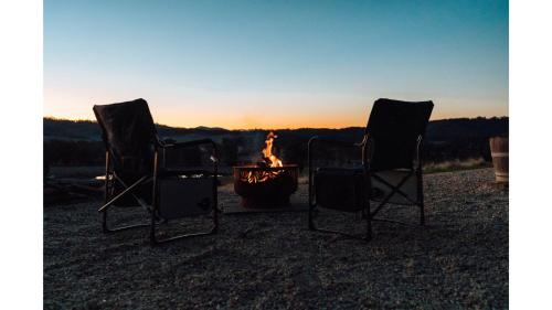 Farm Stay at Sheltered Paddock by Tiny Away in Percydale