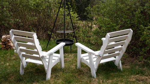 Balcony/terrace, Farmstay Outdoor Old Hunters Cabin, 2p in Arjang