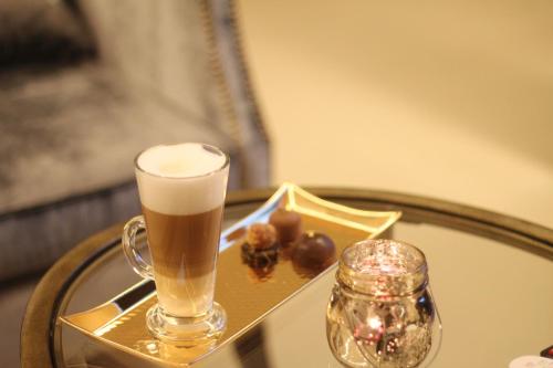 Lobby, Unique Suites in Al Mursalat