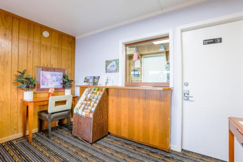 Relax Inn in Natural Bridge - image 4