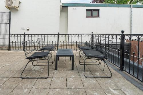 Instalaciones, New Xl Prestige Home With Balconies in Roosendaal