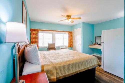 Relax Inn in Natural Bridge - image 8