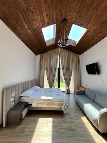 TOSKA Farm in Divjake