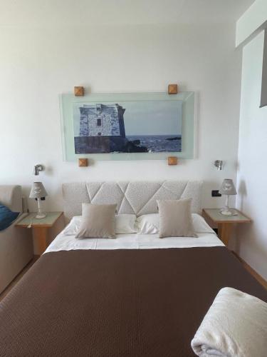 Apartment with Sea View image 3