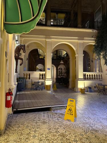Oasis Inn Budapest, Budapeszt (zdjęcie 3)