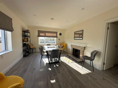 Cosy Claregalway Cottage in Claregalway