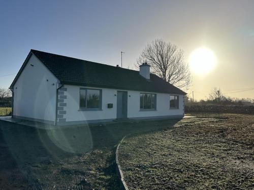 Cosy Claregalway Cottage in Claregalway
