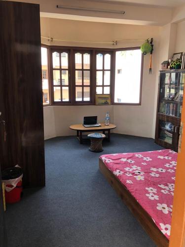 Faciliteiten, Shanti Dwellingss in Thimi