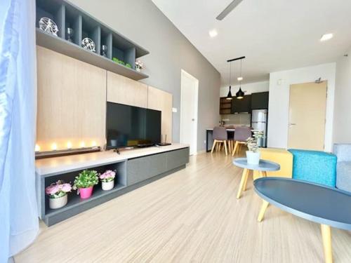 ELECTUS HOME at WINDMILL UPON HILLS GENTING