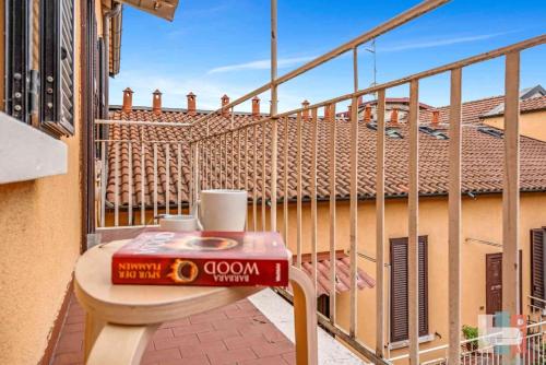 LO3 • [Navigli] Chic Apartment • 2