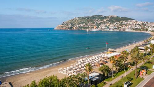 Cimen Hotel - image 13