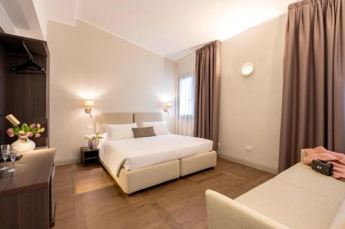 2 twin beds