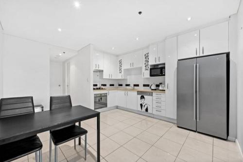 Luxury unit near to Sydney CBD and Airport 2b2b1p in Waterloo