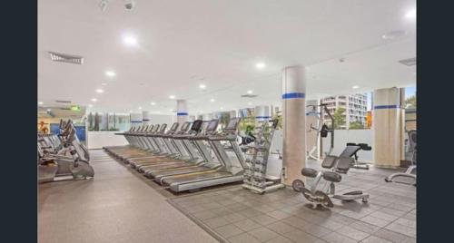 Luxury unit near to Sydney CBD and Airport 2b2b1p in Waterloo