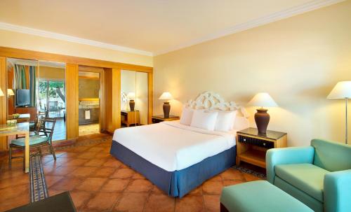 Junior Queen Suite room in JAZ Sharm Dreams