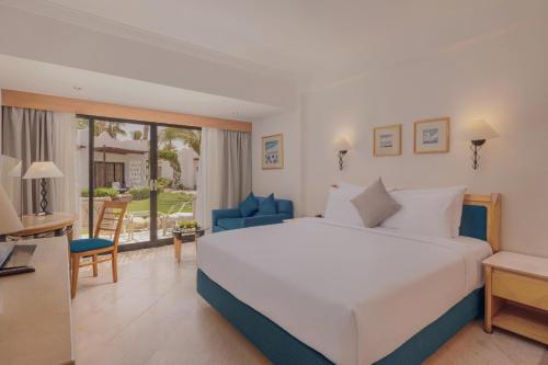 Standard, Queen or Twin Room Side Sea View room in JAZ Fayrouz