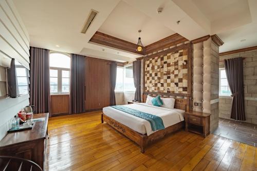 IBIZA Riverfront Da Nang Hotel in An Hai Bac