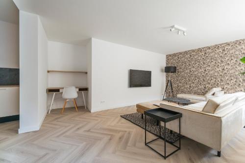 设施服务, High-end Home, near city center and Park in 罗辛达