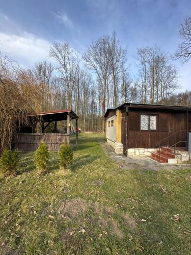 Chata U Řeky (Chata U Reky) in Počedělice