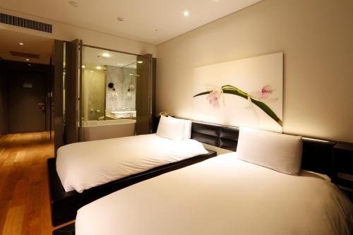 Deluxe Room, 2 Single Size Beds