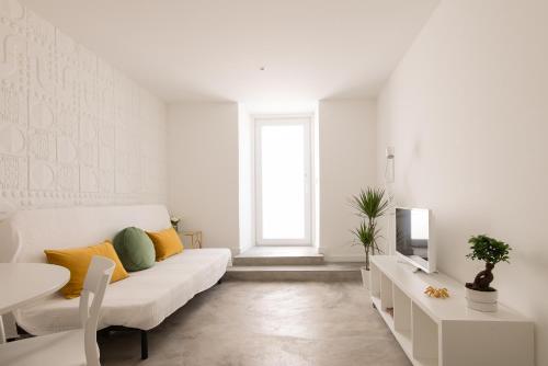 صالة مشتركة/ منطقة التلفزيون, CASASUPERTUBOS - Apart 9 in Peniche City Center in Peniche City Center