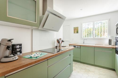 Konyha, Grande maison entre plage et foret in Saint-Trojan-les-Bains