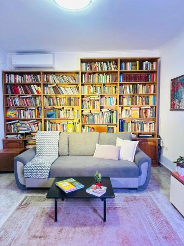 Villa Center - Tirana