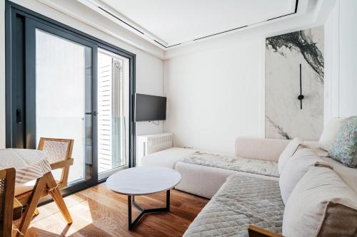 Przno Gate 114 By In Propety in Przno