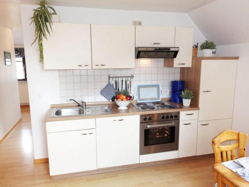 Apartment image 10