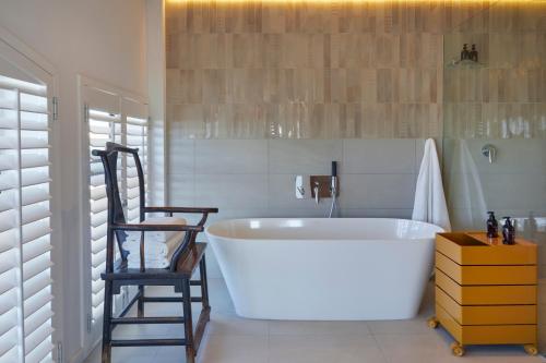 Xenia Signature Collection by Totalstay - image 12