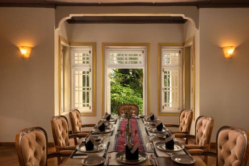 مطعم, Mount Frenion Manor by Seven Angels Kandy in كادوجاناوا