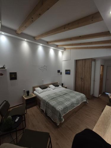 Summer Nest-Studio Apartment in Orasac