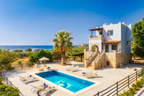 Theo Beach Villa
