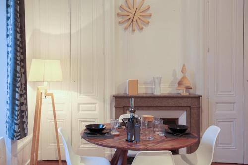 Suite Gambetta Cosy et Design - Tap to explore photos