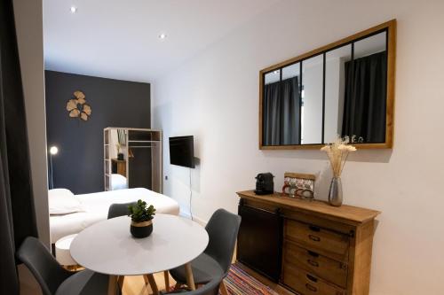 Le St Germain - Pétillant studio décoré avec goût en centre-ville, Лион