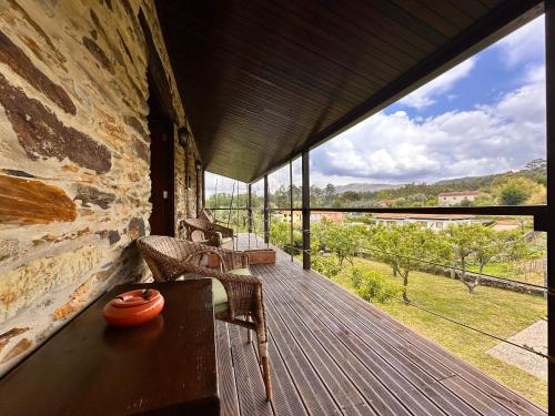 ระเบียง/ชานเรือน, Casa do Porco - Farm Stay & Spa no Douro in กองโดมาร์