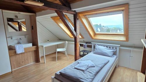 Ágy, work & stay house in Linz in Linz am Rhein