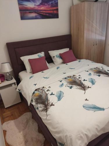 Apartman DUNJA in ปลูชิเน