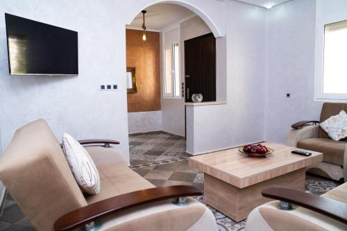Sunset Villa by the Ocean in Tiznit