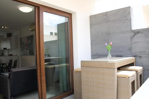 Serena Luxe Retreat in Puerto Calero in Costa Calero