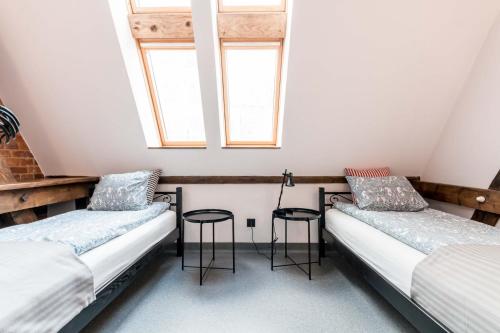 LivingRoom 4A - image 14