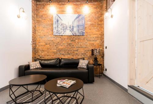 LivingRoom 4A - image 13