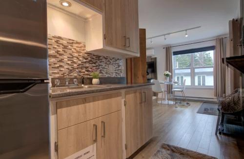 Detente Nature bord de Lac #2 Spa Sauna & Foyer in Ste Brigitte De Laval (QC)