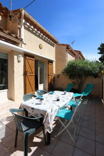 Holiday Home image 5