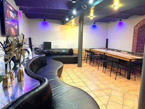 Party Apartment With Sauna & Karaoke, Riga (Foto 2)