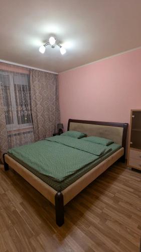 2 кв супермаркет Рост Нескоренних 19, Charkov (fotografie 9)