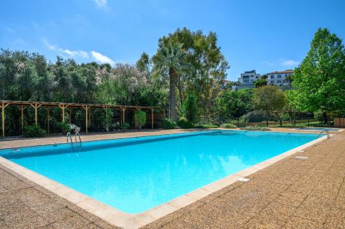 Nice Fabron, terrasse & piscine dans résidence, Nice (photo 10)