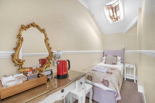 Summerlands Guest House - image 6