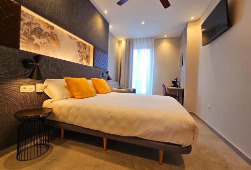 Cousin Room Hotel Automatizado in Medina del Campo