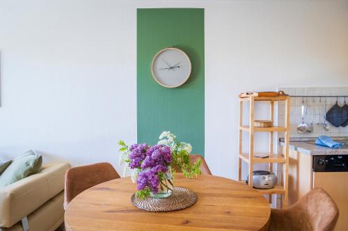 Unter den Linden 3 Erdgeschoss mit neuem Bad in Ντάχμε